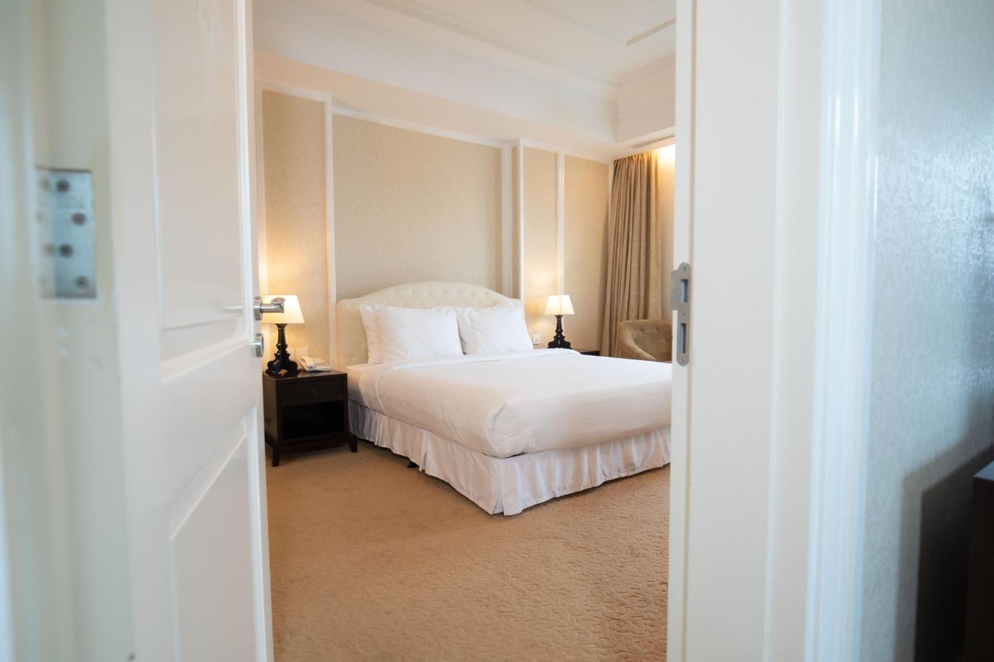 La Sapinette Hotel Dalat Екстериор снимка